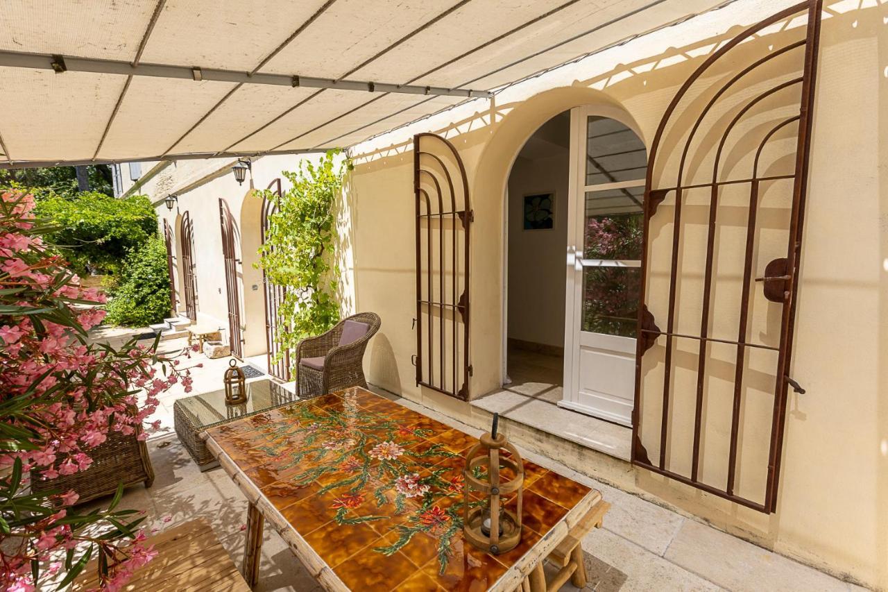 Mas De Capelou Bed and Breakfast Avignon Eksteriør billede