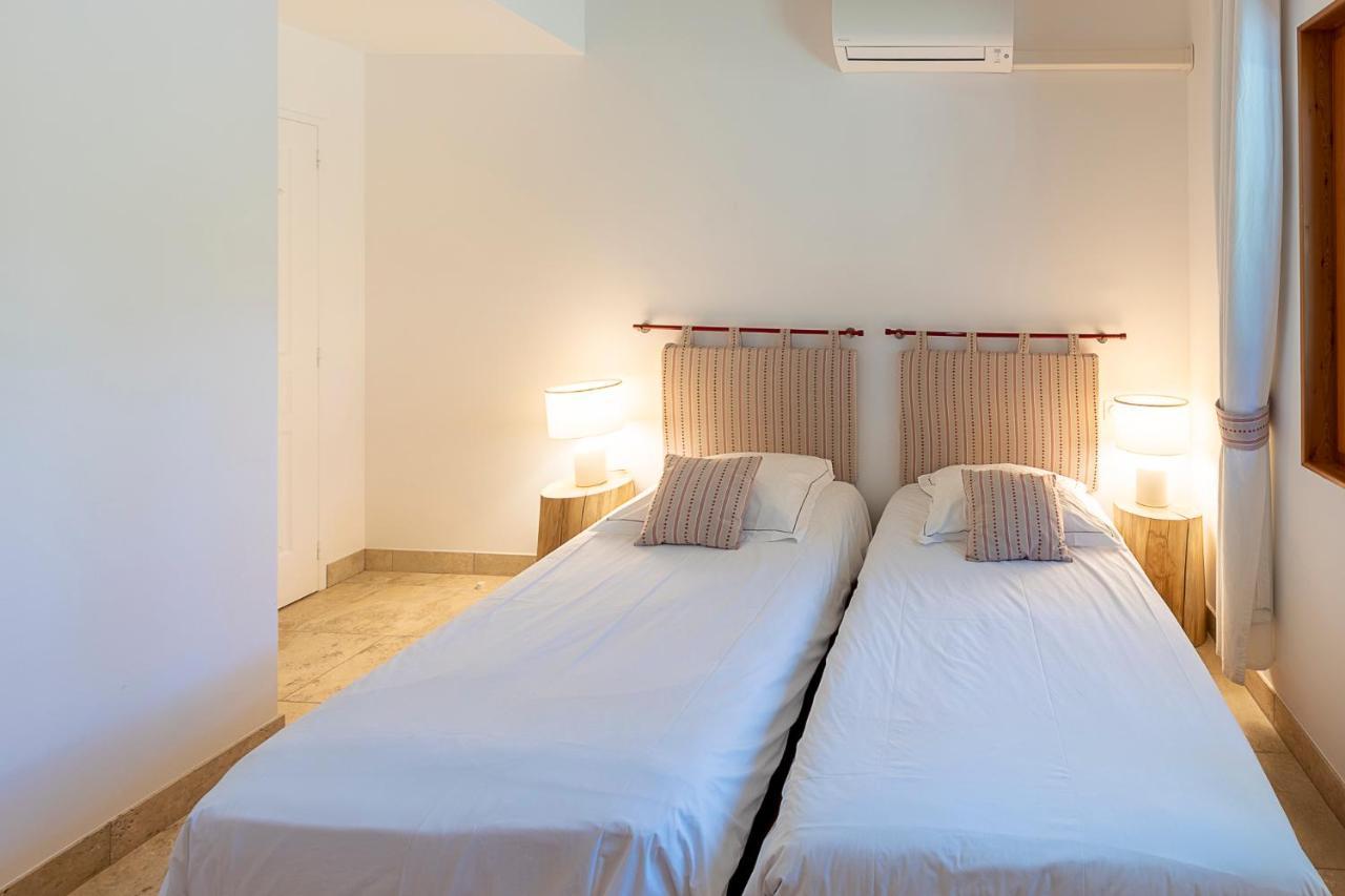 Mas De Capelou Bed and Breakfast Avignon Eksteriør billede