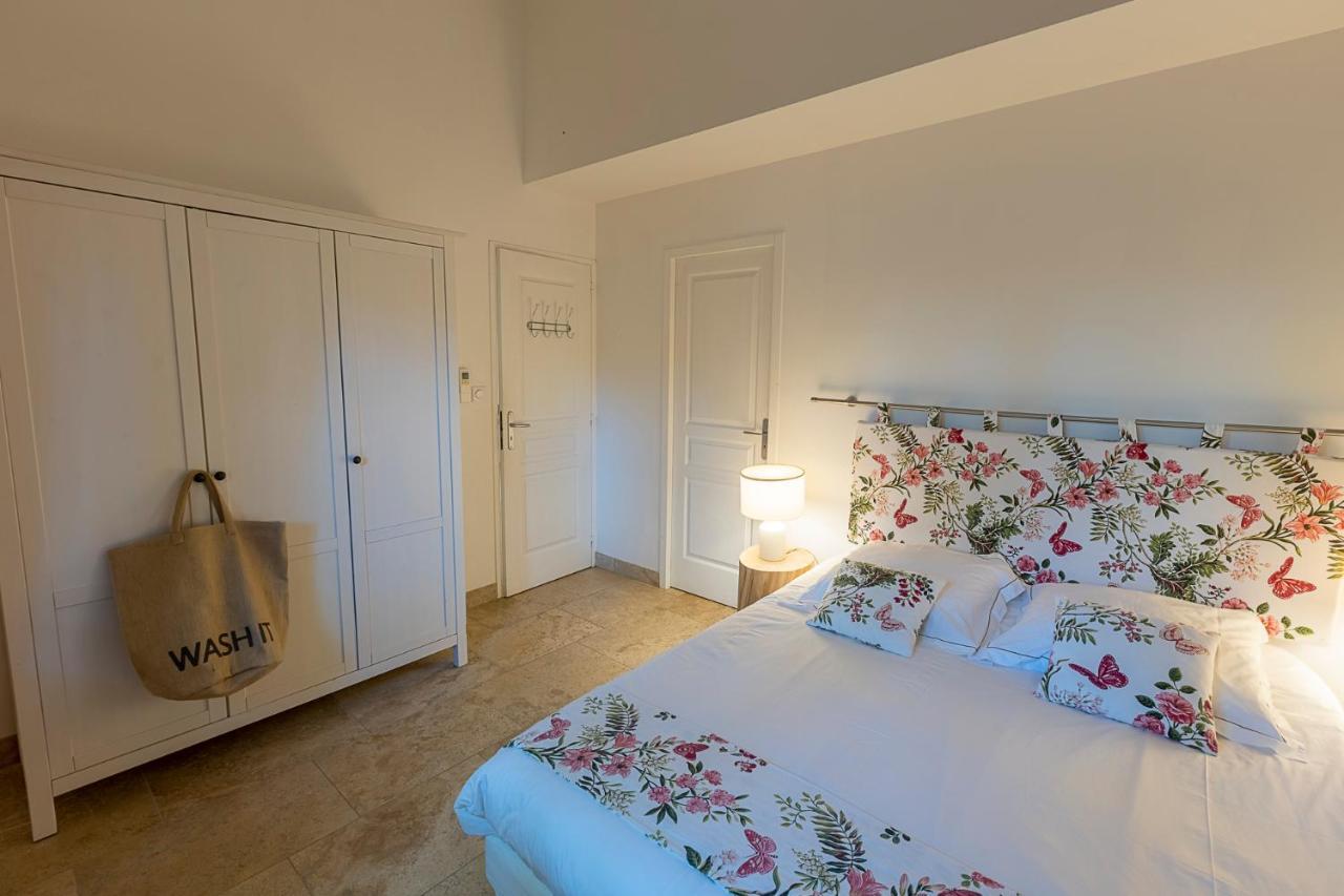 Mas De Capelou Bed and Breakfast Avignon Eksteriør billede