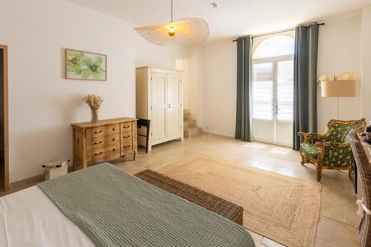 Mas De Capelou Bed and Breakfast Avignon Eksteriør billede