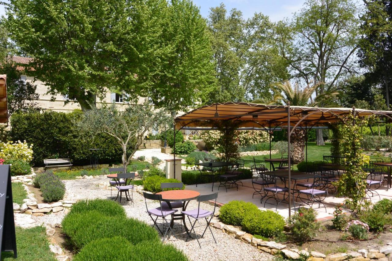 Mas De Capelou Bed and Breakfast Avignon Eksteriør billede